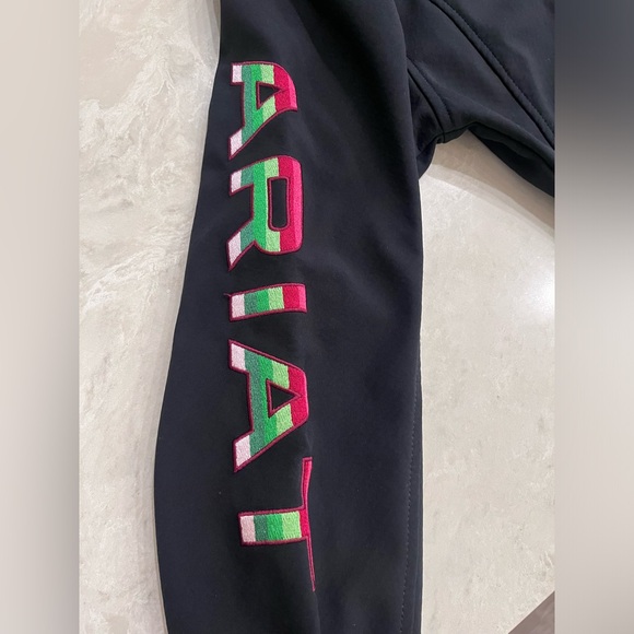 Ariat jacket - Picture 3 of 3